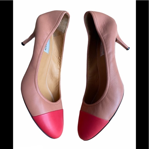 Lanvin Ballerine Captoe Heels - Picture 2 of 10